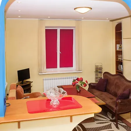 Apartament On Kommunisticheskaya 32